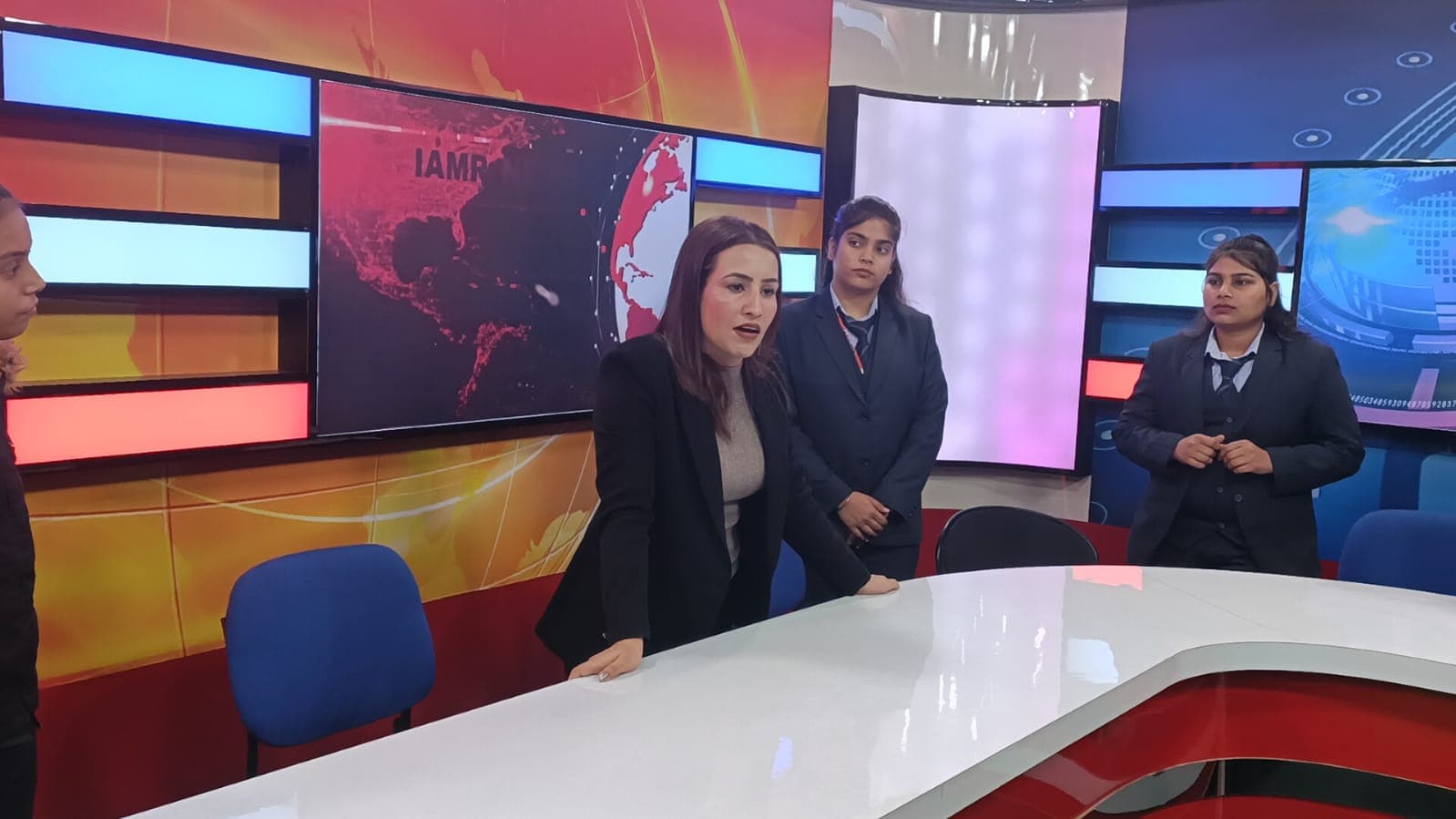 IAMR One-Day Workshop On The Finer Points Of Anchoring And News Packaging photo 6